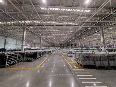 問界新M7訂單突破8萬，賽力斯工廠加班加點趕工，一線員工坦言 從來沒有這么忙過！